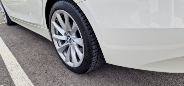 BMW serija 3 318 d ful sacuvan kao nov 2014 god