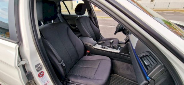 BMW serija 3 318 d ful sacuvan kao nov 2014 god