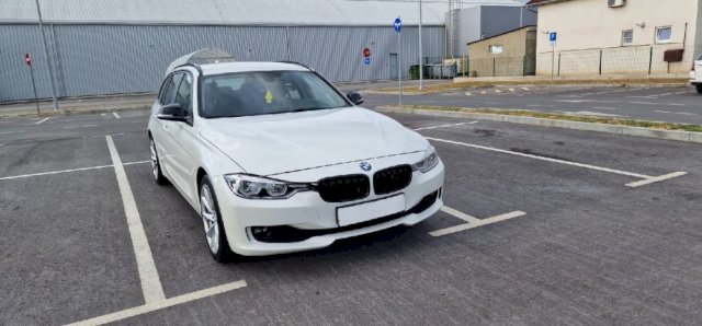 BMW serija 3 318 d ful sacuvan kao nov 2014 god