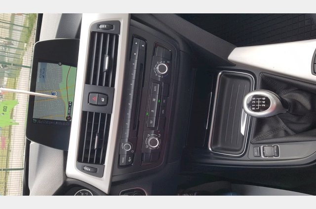 BMW serija 3 320 d 120 kw reg. godinu dana