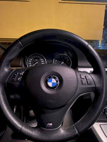 BMW serija 3 Coupe 330i