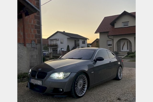 BMW serija 3 Coupe e92 335D