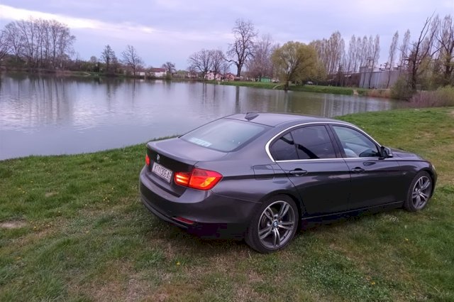 BMW serija 3 F30 2.0 diesel