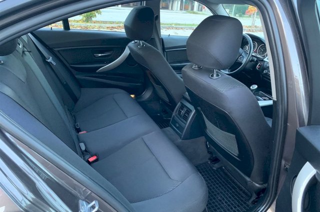 BMW serija 3 ,F30,318d