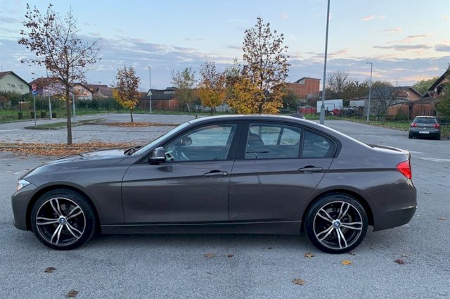 BMW serija 3 ,F30,318d