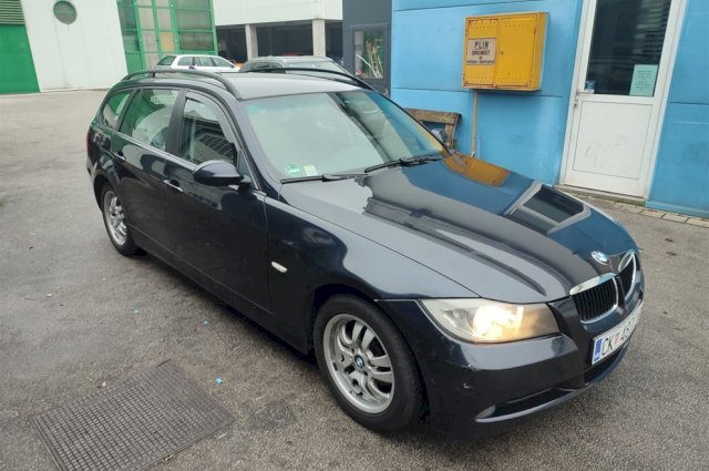 BMW serija 3 Touring 320 d top stanje