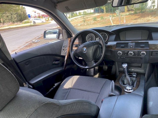BMW serija 5 530d Tek Registriran PRILIKAA!!!