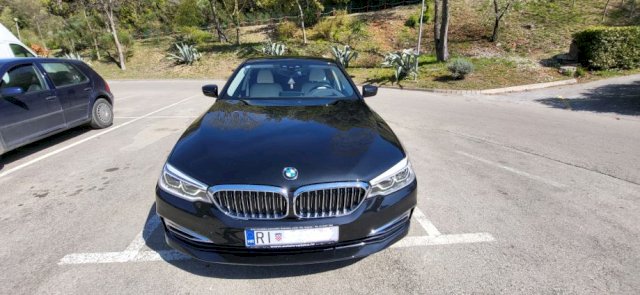 BMW serija 5 530d XD Luxury line