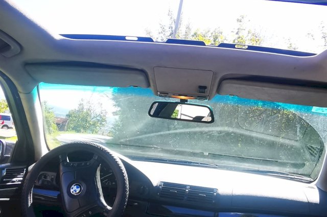 BMW serija 5 Touring 520d 2001godina