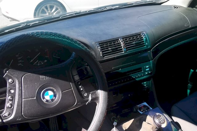 BMW serija 5 Touring 520d 2001godina