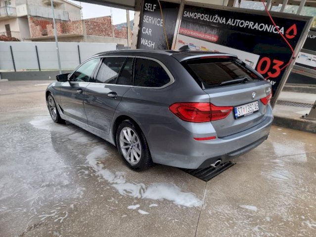 BMW serija 5 Touring/Karavan 520d