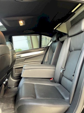 BMW serija 740d automatik Sport paket TOP STANJE