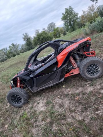 BRP Can am maverick x3 xds turbo r 899 cm3