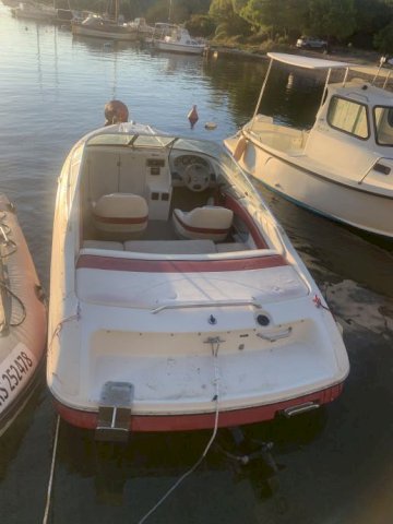 Bayliner 1851