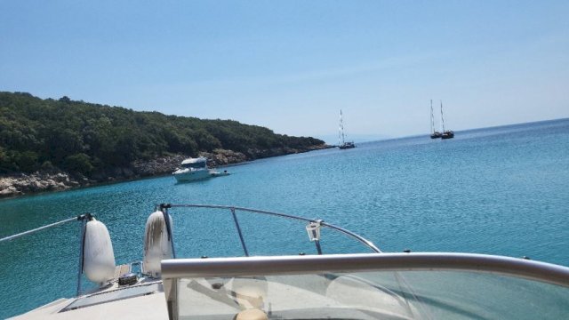 Bayliner 2355 - zamjena za auto u protuvrijednost
