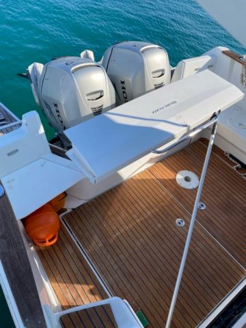Benetau Antares 8.80