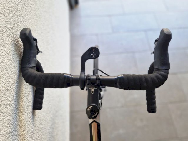 Bianchi Aria Ultegra R8000