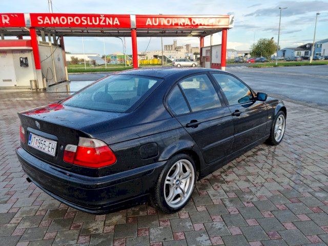 Bmw e46 Registriran godinu dana