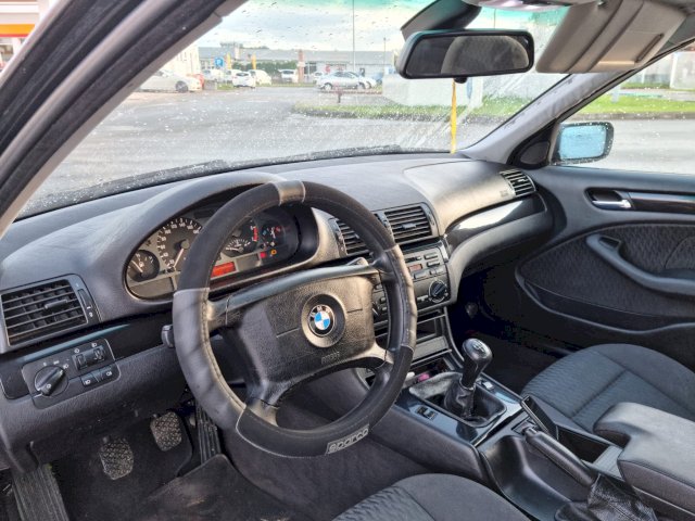 Bmw e46 Registriran godinu dana