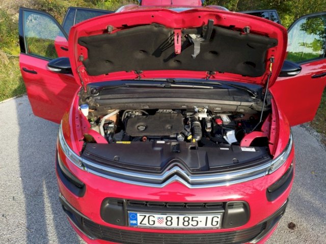 C4 Spacetourer,1.5 Blue HDI, Aut 8-brz,F1, 2019