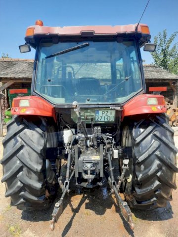 CASE IH JX1100U