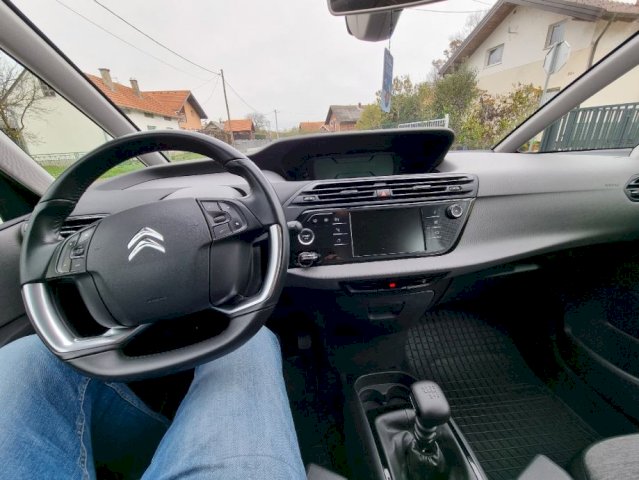 CITRÖEN C4 PICASSO *REG. GODINU DANA*