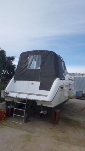 Chris-Craft gliser s Volvo Pentom KAD 44 260 KS