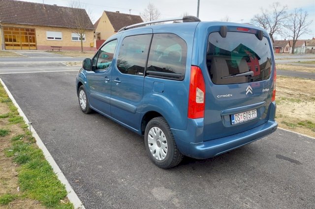 Citroen Berlingo 1.6 hdi multispace 1.6 hdi 7 sje