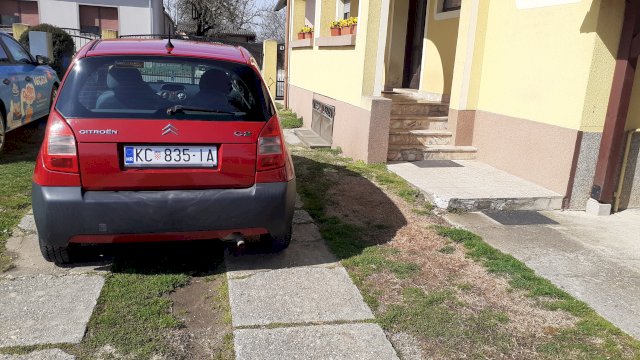 Citroen C2