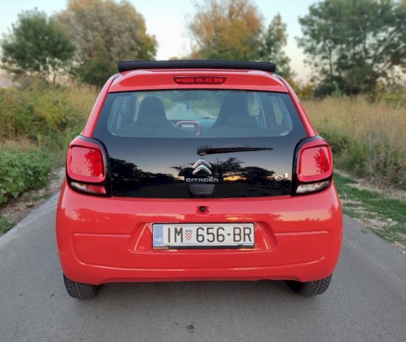 Citroën C1 1,0 VTi 68*Platneni krov*