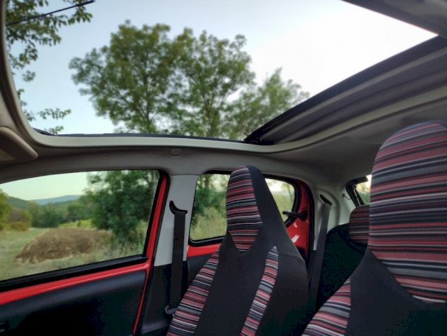 Citroën C1 1,0 VTi 68*Platneni krov*