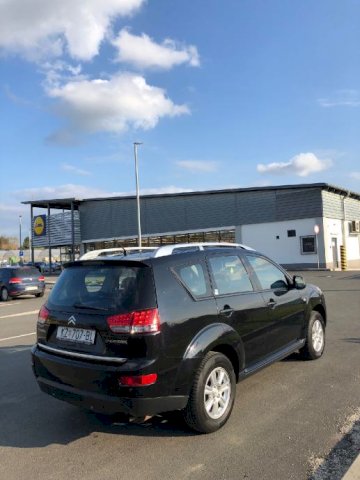 Citroën C-Crosser 2,4