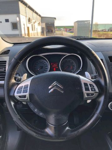 Citroën C-Crosser 2,4