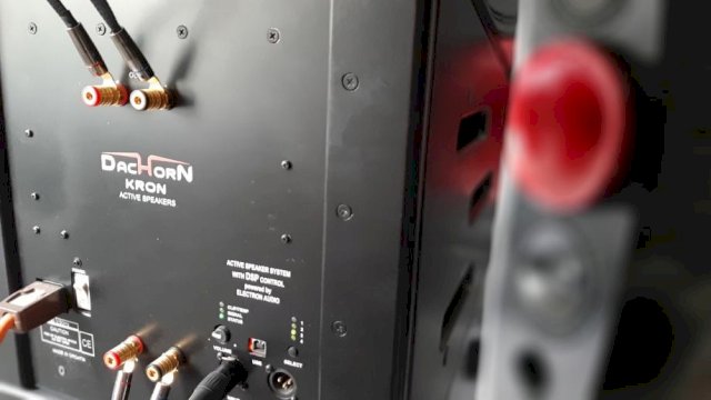 Dachorn Kron aktivni zvučnici