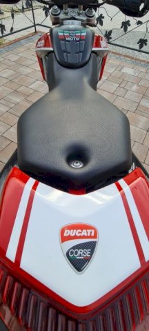 Ducati Hypermotard 1100 cm3, 2012 god.