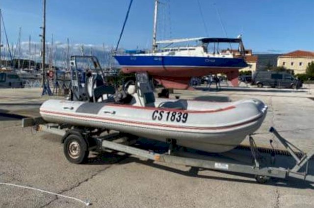Dumi Gumenjak + Yamaha 40 + Fishfinder + Trailer