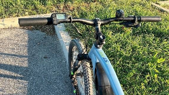 El bicikl Rockrider EST-100