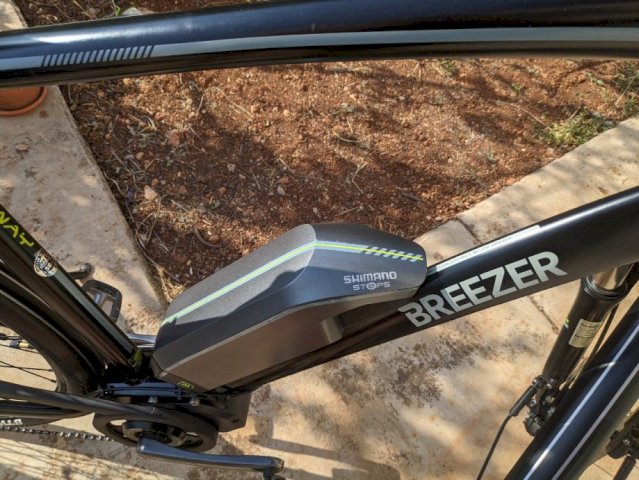 Električni bicikl Breezer freeway +