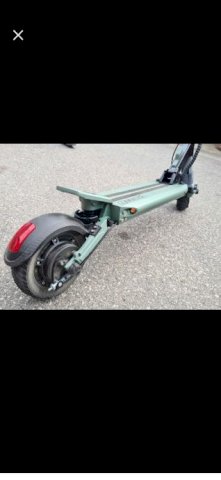 Električni romobil vsett 8
