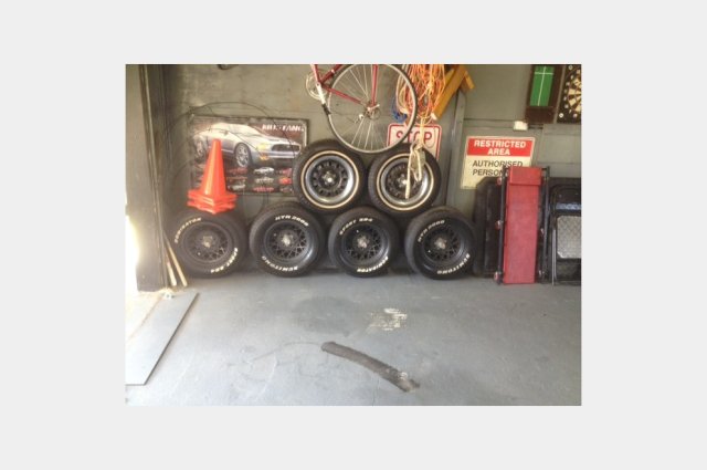 FORD FALCON XB -1975 - CLEVELAND 351 - 5,8