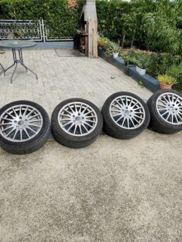 Felge o.z. racing+ gume 17