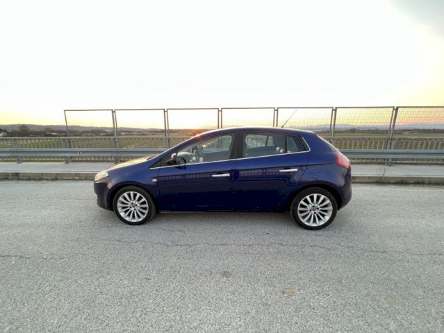 Fiat Bravo 2007 1.9 jtd 8V FULL OPREMA