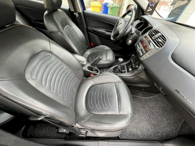 Fiat Bravo 2007 1.9 jtd 8V FULL OPREMA