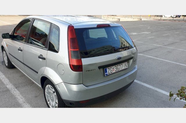 Ford Fiesta 1.4 16 Benzin+Plin 1300e