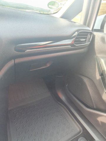 Ford Fiesta 1,5 TDCi //2020 GODINA//REGISTRIRAN 1