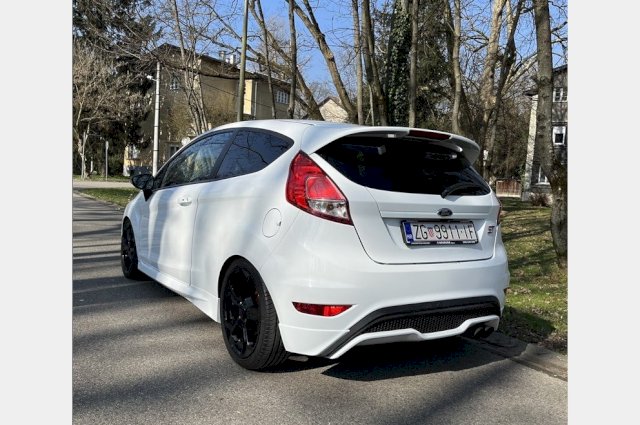 Ford Fiesta ST (Tuned) Reg. God. Dana