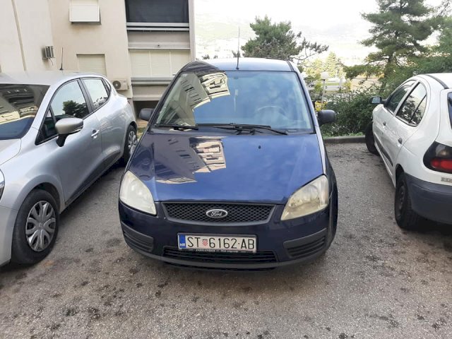 Ford c-max 1,6 tdci 80 kw reg 3/24 odlican