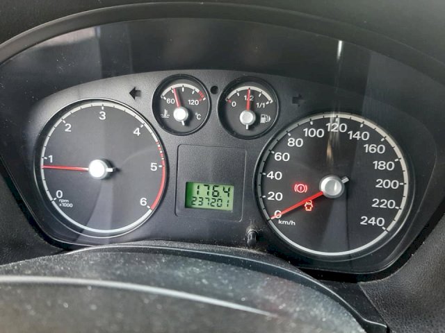 Ford c-max 1,6 tdci 80 kw reg 3/24 odlican