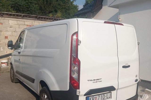 Ford transit custom 2.2tdci