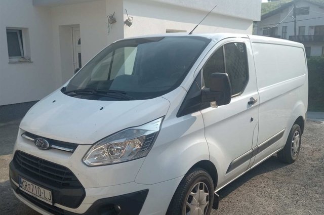 Ford transit custom 2.2tdci